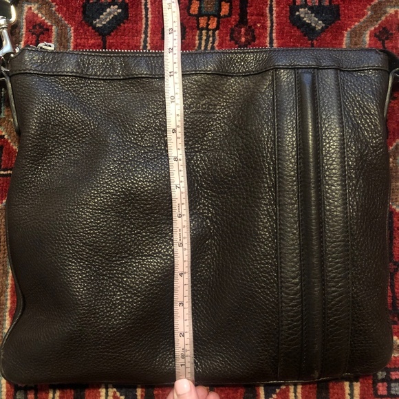 GUCCI Unisex Brown Pebble Leather Crossbody 100% Authentic - Picture 15 of 16